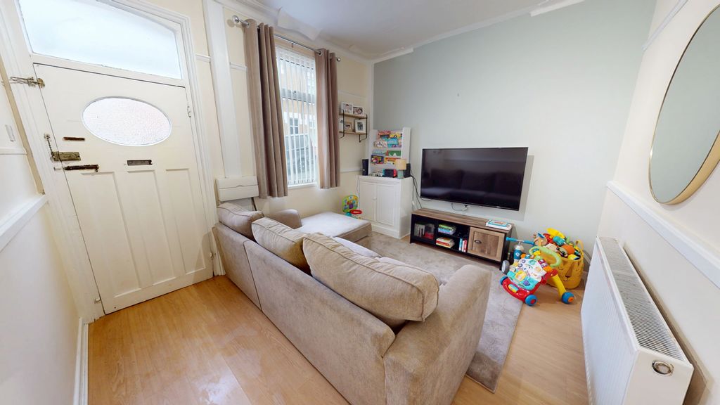 Property photo 3 of 14