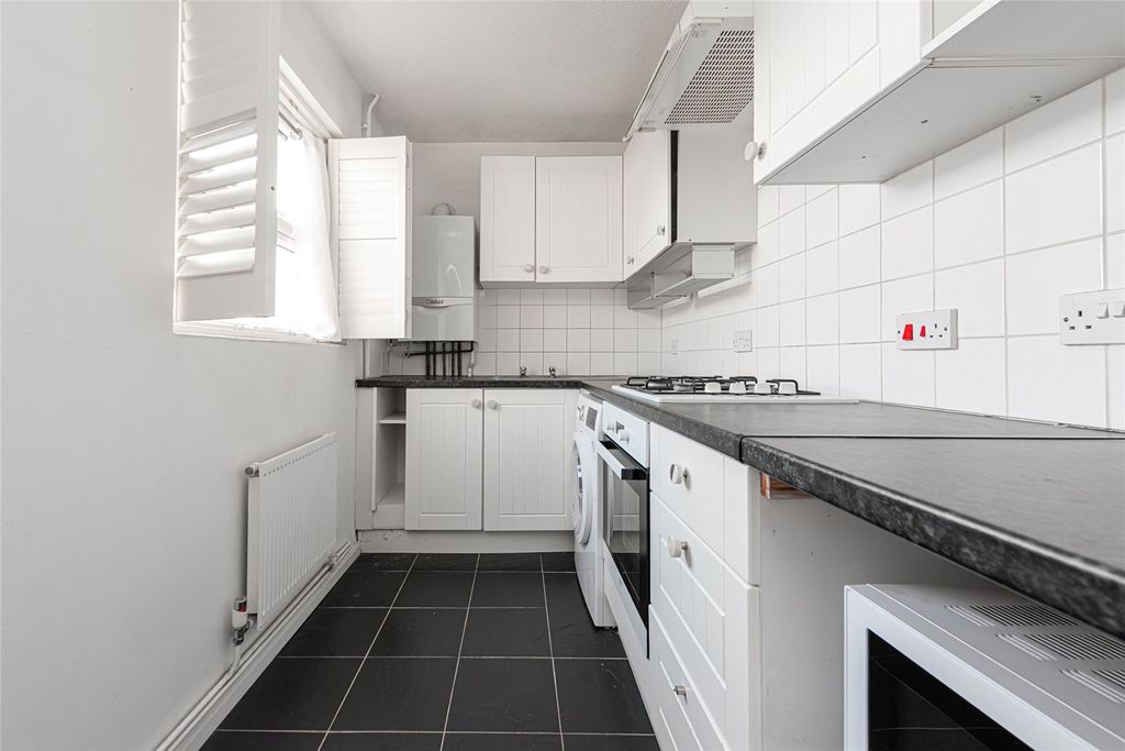 Property photo 3 of 5 Picture No. 05