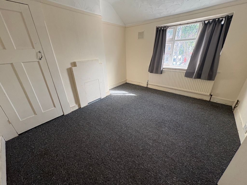 Property photo 3 of 9 Img_6210