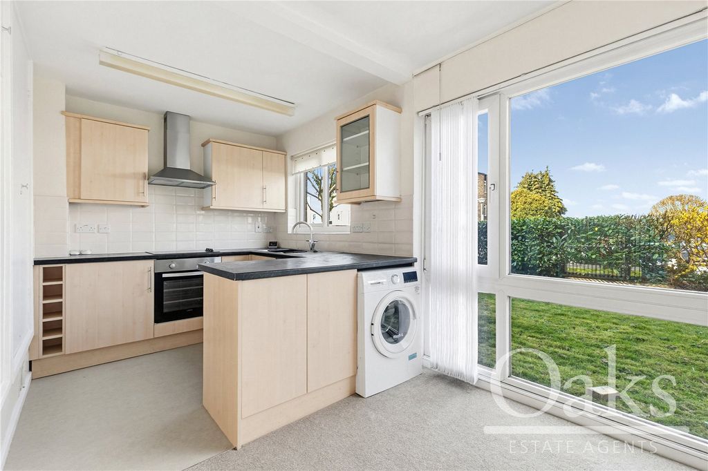 Property photo 2 of 8 Picture No. 06