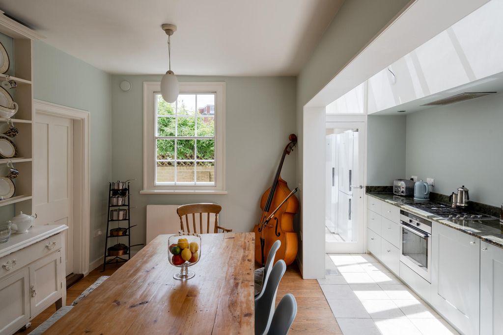 Property photo 2 of 34 A0Op600000Edgxbmaz_N39_Highres.Jpg