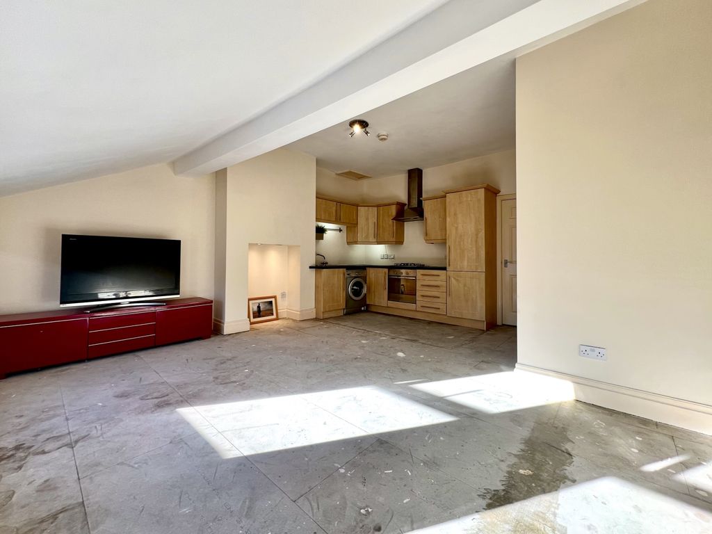 Property photo 2 of 12 Img_1572