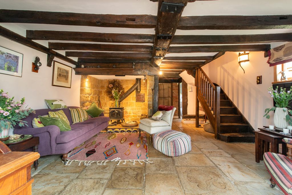 Property photo 3 of 33 Image