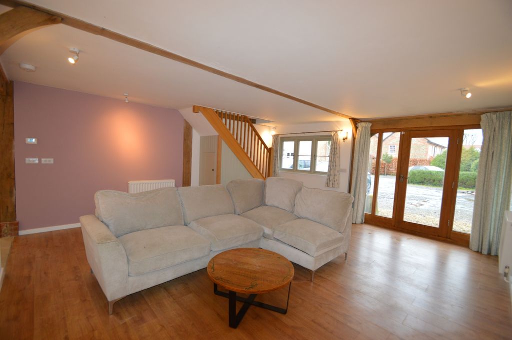 Property photo 2 of 14 Picture No. 34