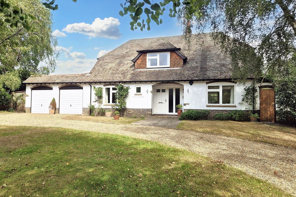 Property photo 1 of 18