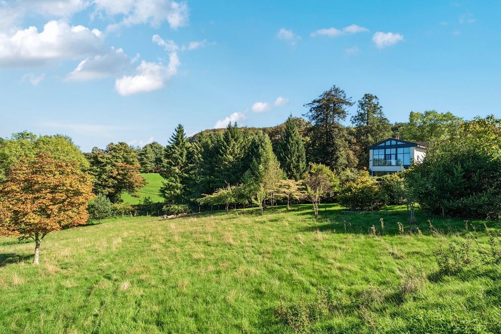 Property photo 2 of 41 1524637-27-1A0c4c74A8Fa7.Jpg