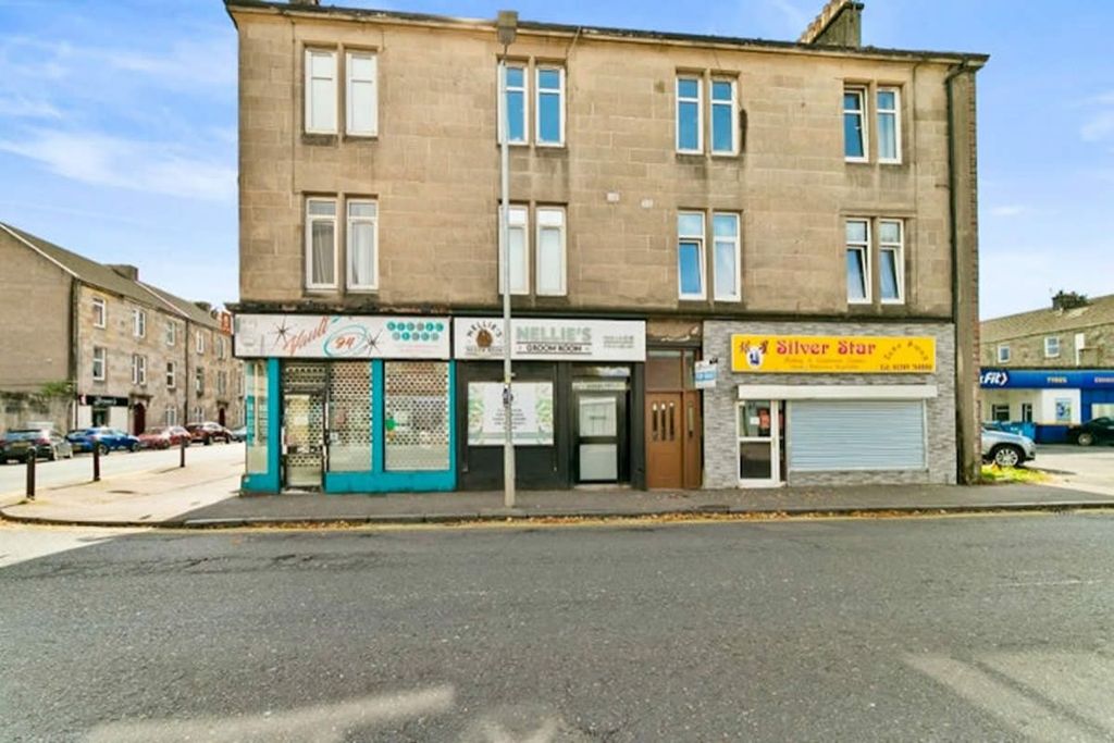 Property photo 1 of 9