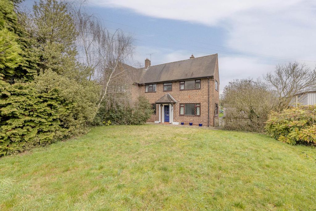 Property photo 3 of 34