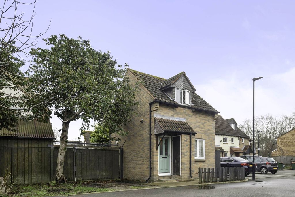 Property photo 2 of 15