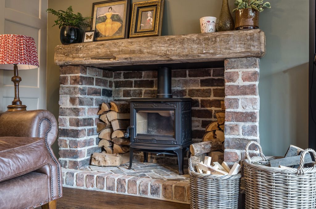 Property photo 3 of 24 1348982-2-68cd7F8...