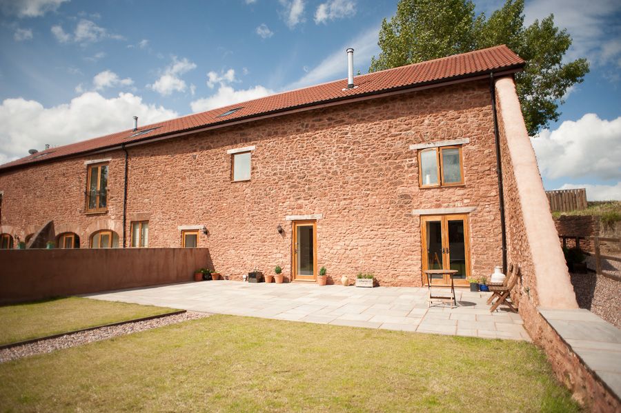 Property photo 1 of 6