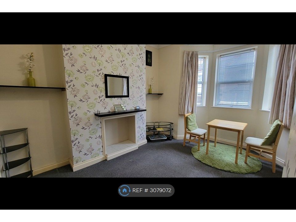 Property photo 2 of 9 Lounge
