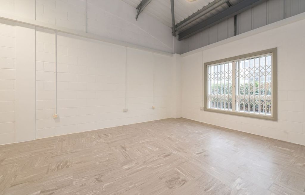 Property photo 2 of 9 Picture No. 02