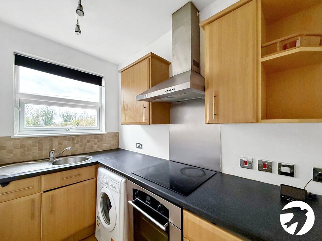 Property photo 3 of 7 Picture No. 07