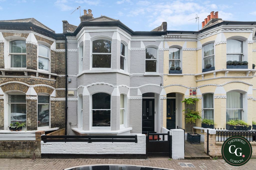 Property photo 1 of 13