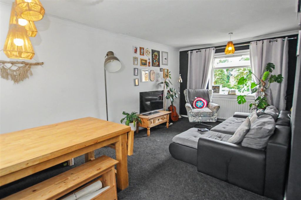 Property photo 3 of 19 3.Jpg