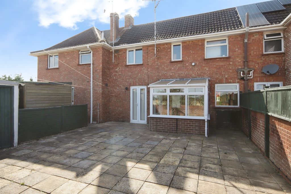 Property photo 2 of 20