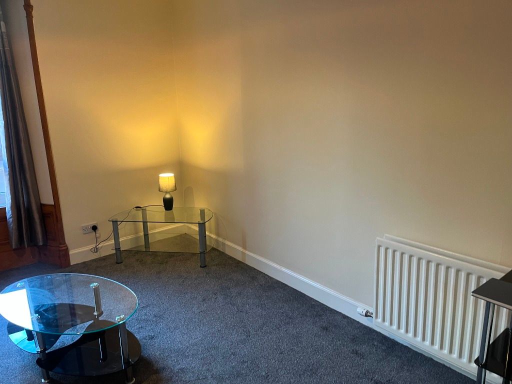 Property photo 3 of 8 Photo 3