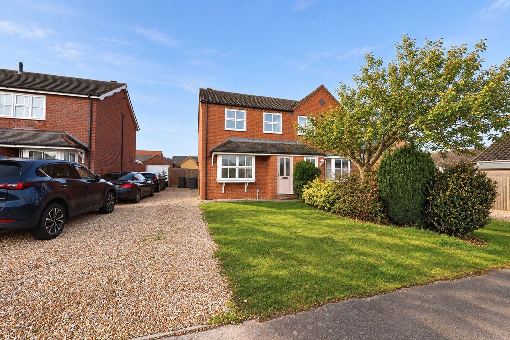 Property photo 1 of 14 4894521