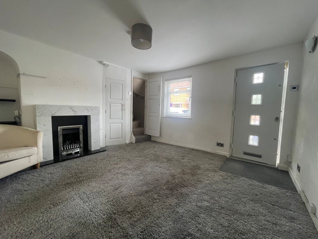 Property photo 2 of 8 Picture No. 07