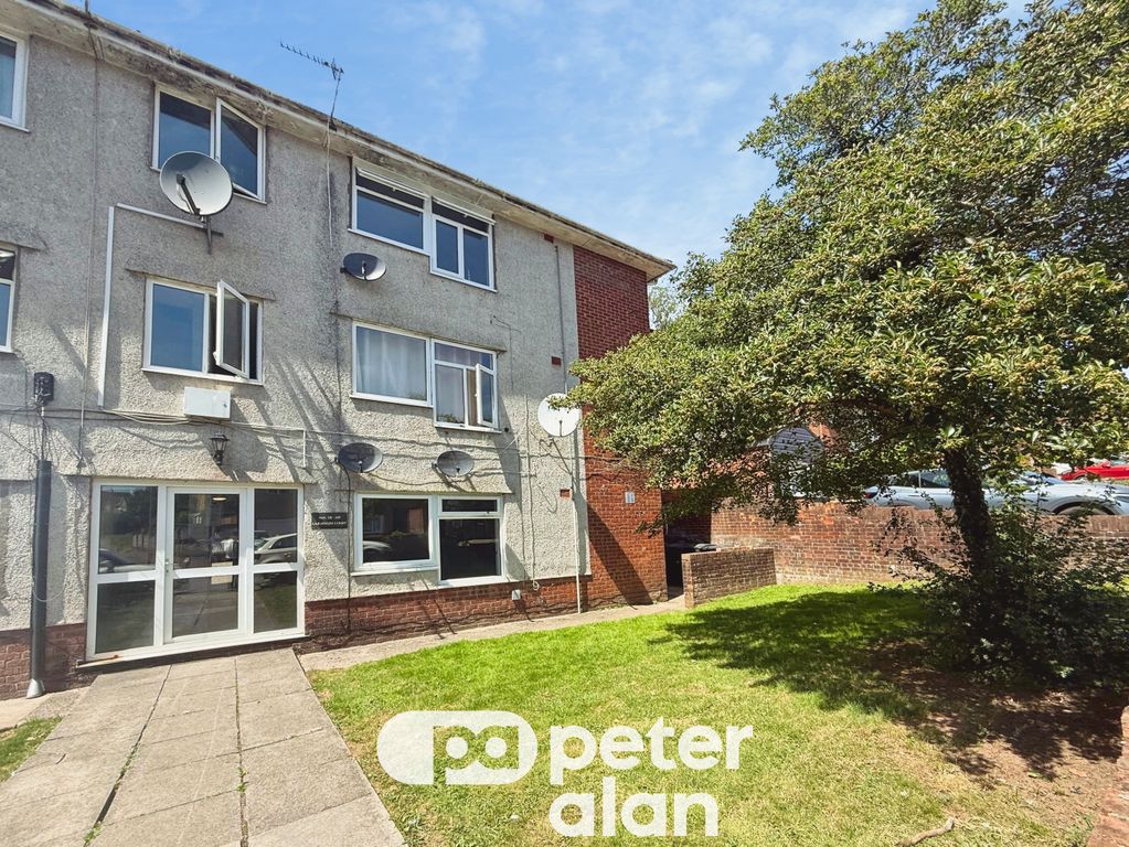 Property photo 1 of 2