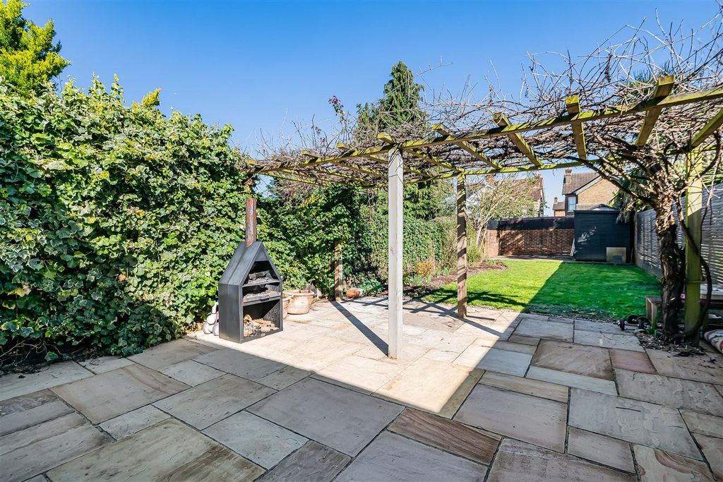 Property photo 3 of 17 24_74918.Jpg