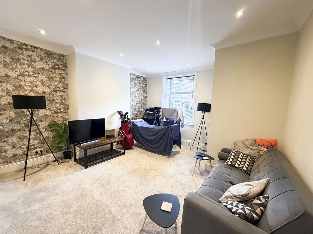 Property photo 3 of 15 Boltonroad26635Img_8860_Edited.Jpg