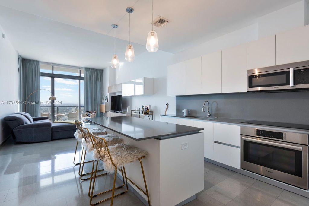 Property photo 3 of 20 <Alttext/>