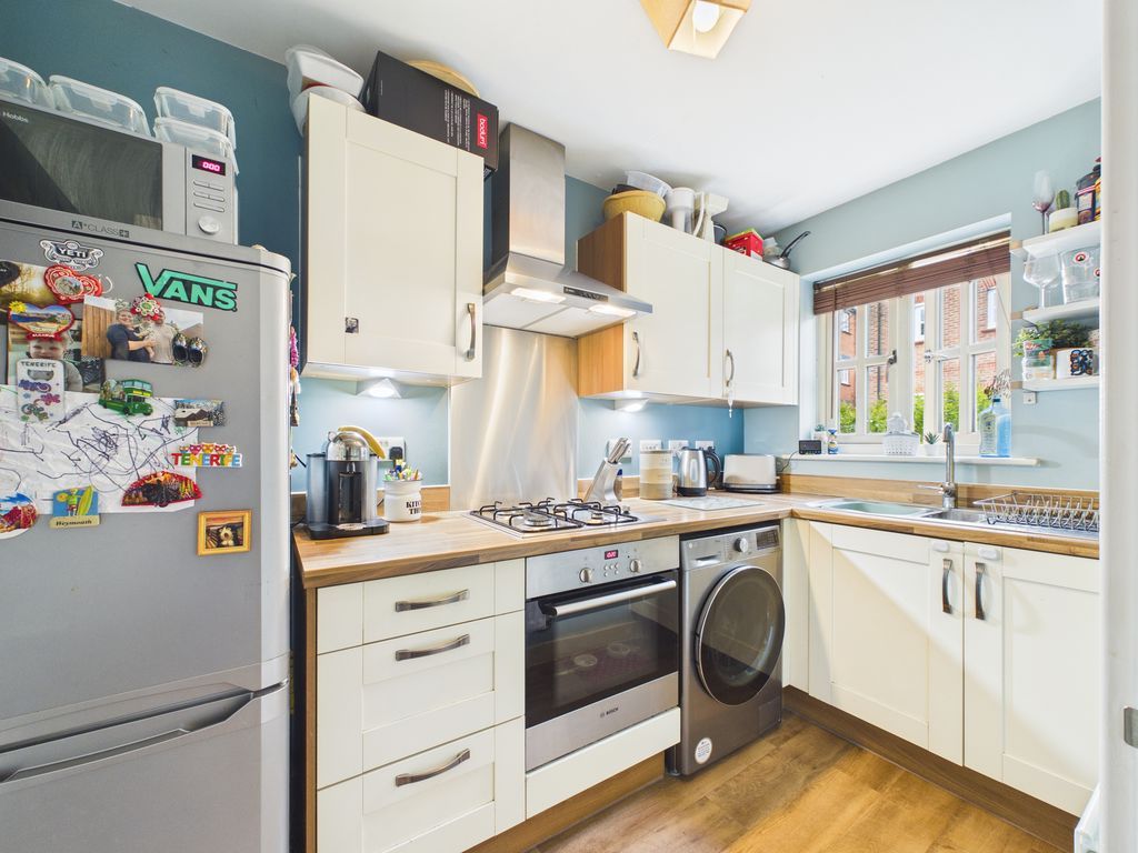 Property photo 2 of 13 Photo 1