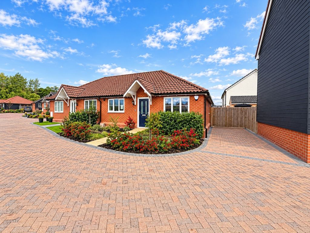 Property photo 1 of 1