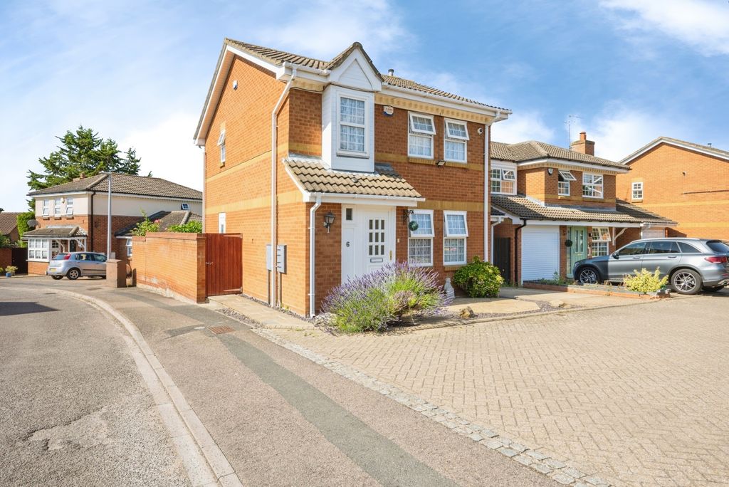 Property photo 1 of 19 Pbox-Img.Jpg