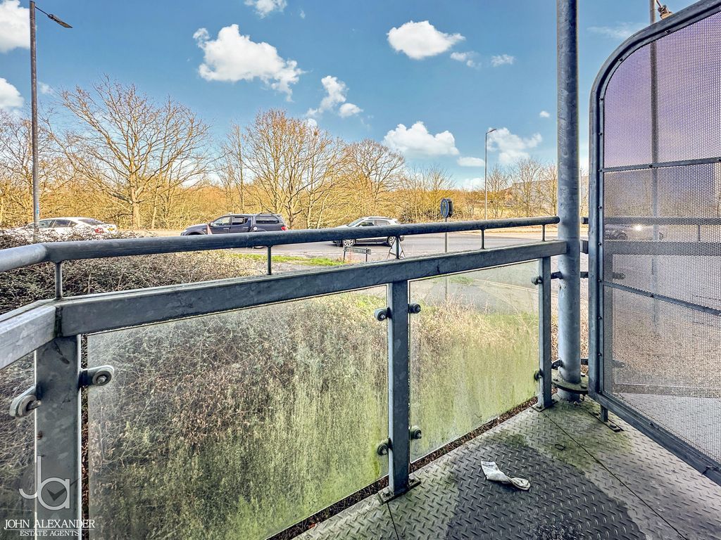 Property photo 2 of 8 20250129_114402442_0.5