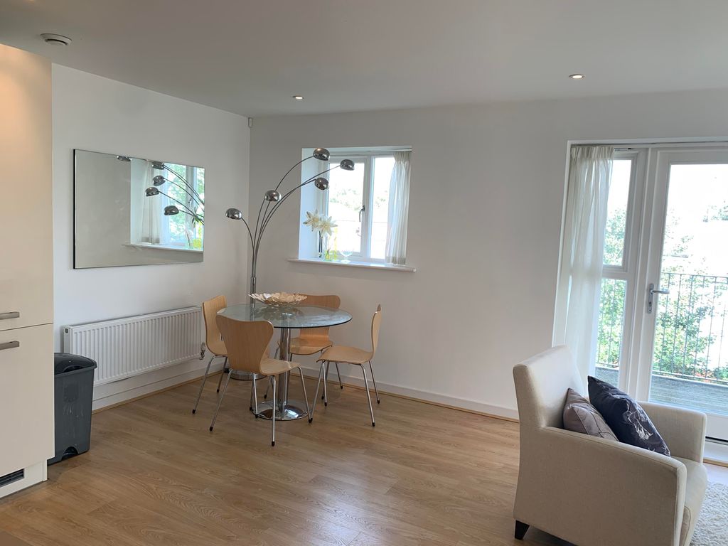 Property photo 2 of 12 Living Room