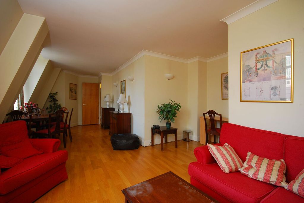Property photo 1 of 29