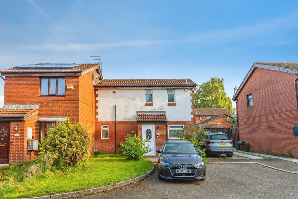 Property photo 1 of 17 Pbox-Img.Jpg
