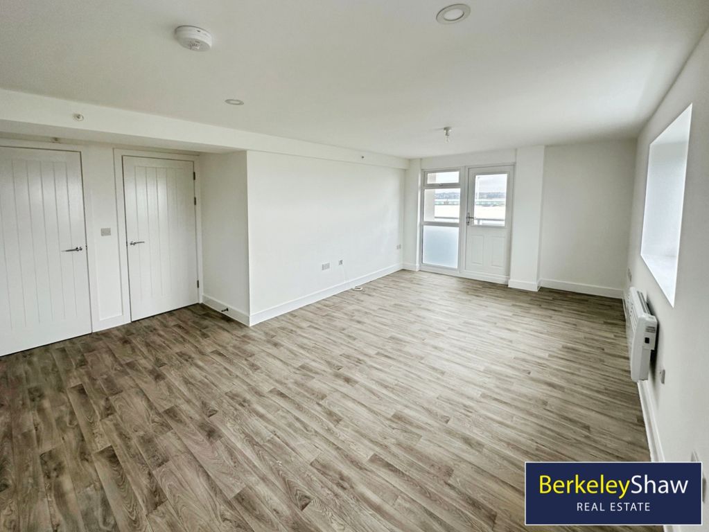 Property photo 3 of 9 Open Plan Lounge Kitchen
