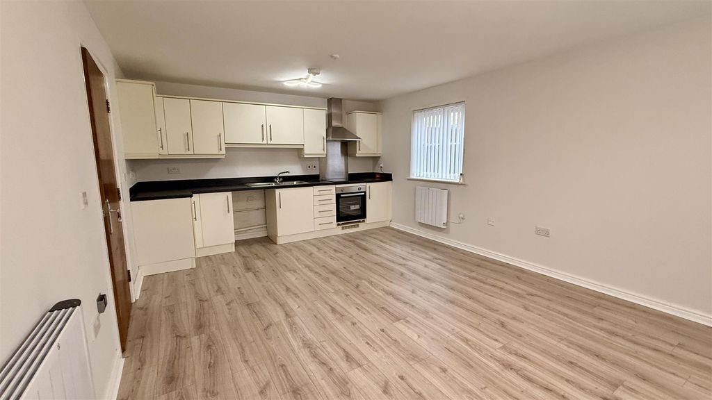 Property photo 2 of 19 Img_8094.Jpeg