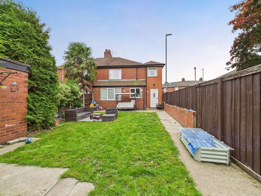 Property photo 1 of 28