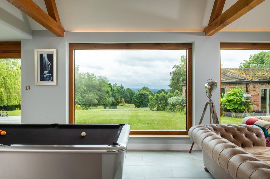 Additional image 5 of 11 bed farm for saleKings Lane, Snitterfield, Stratford-Upon-Avon, Warwickshire CV37.