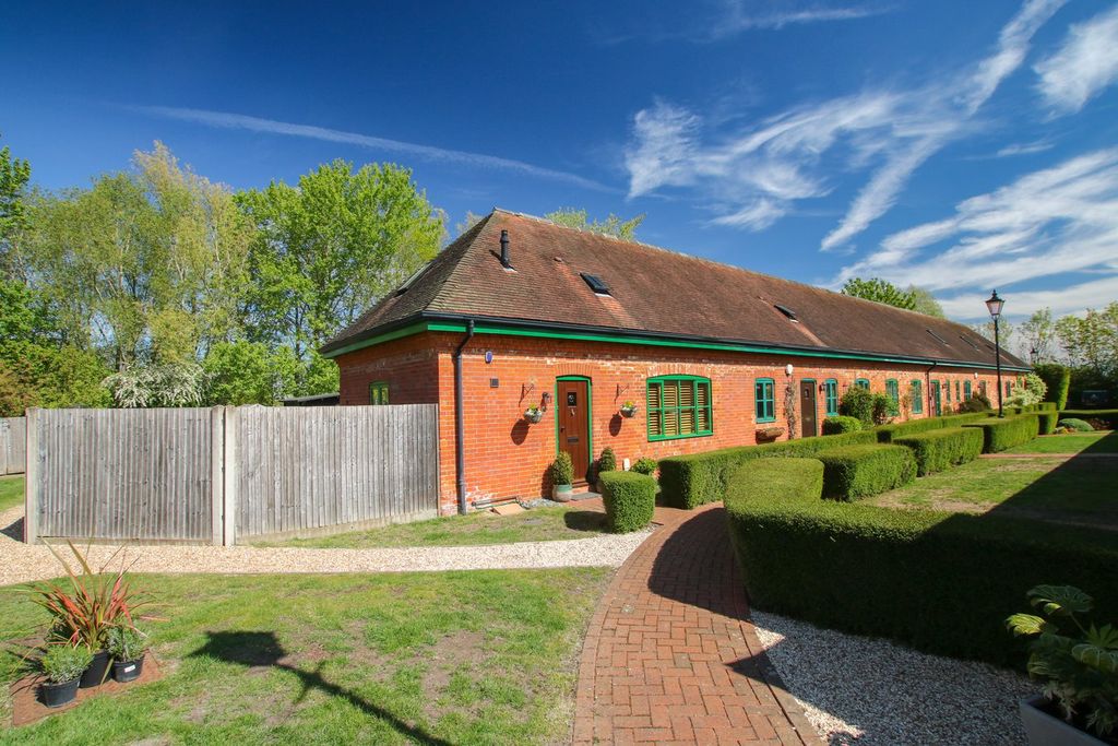 Property photo 1 of 20