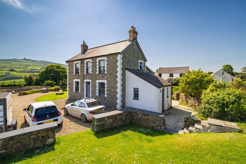 Additional image 8 of 4 bed farmhouse for saleLlanychaer SA65