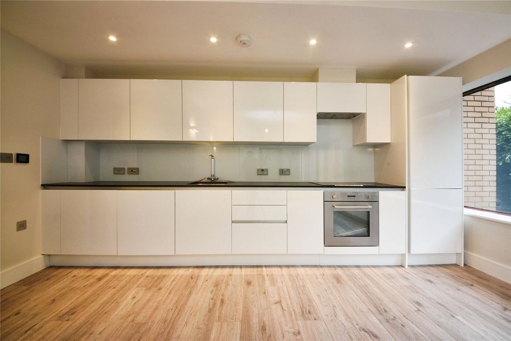 Property photo 1 of 7 Picture No. 08