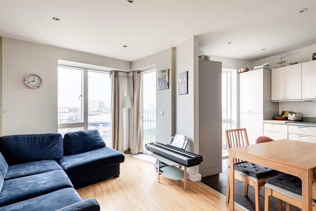 Property photo 2 of 9 Luma Apartments-1.Jpg