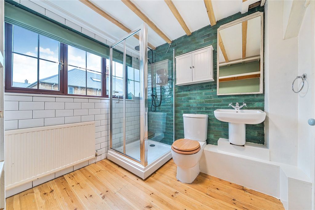 Property photo 3 of 20 Shower Room