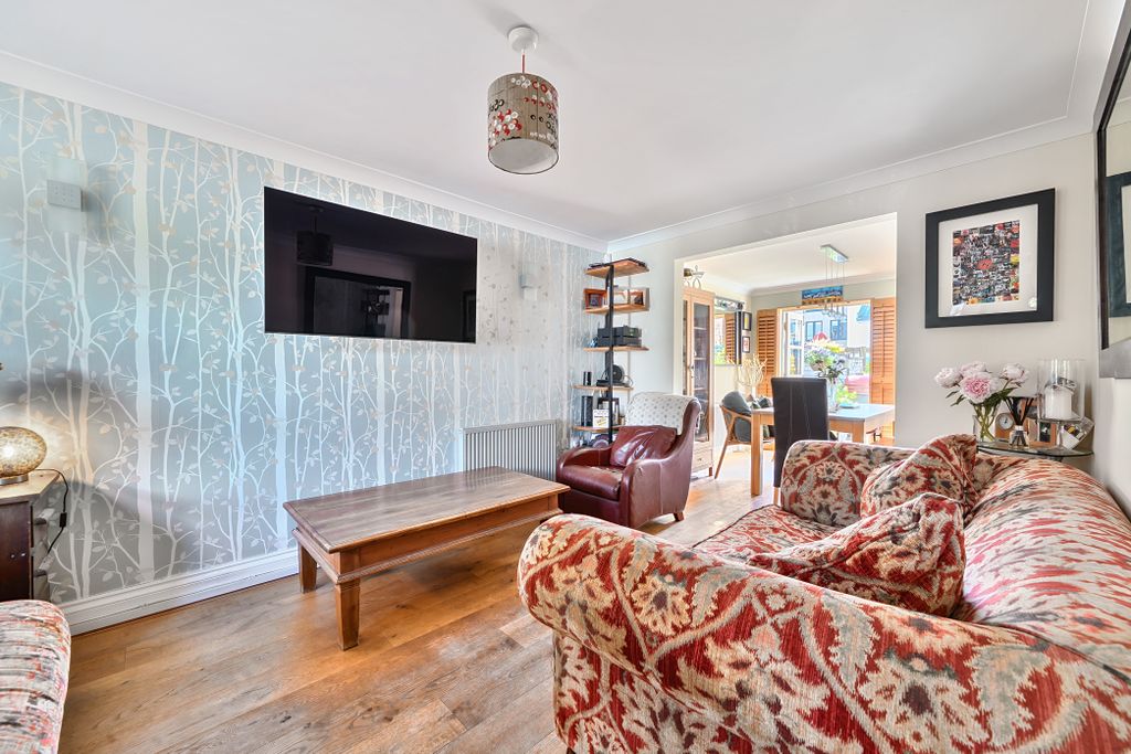 Property photo 3 of 14