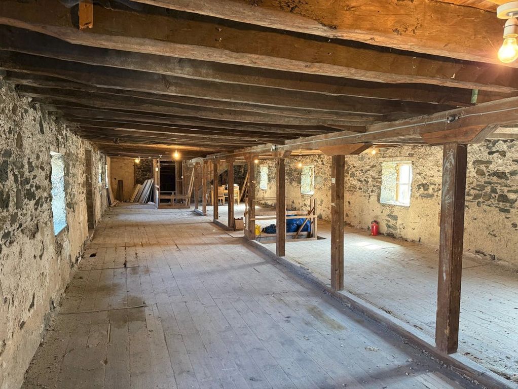 Property photo 2 of 5 Internal.Jpg