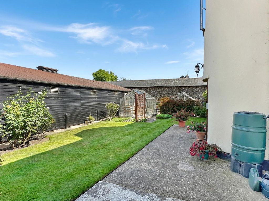Additional image 12 of 5 bed detached house for saleSt. Marys Square, Newmarket CB8