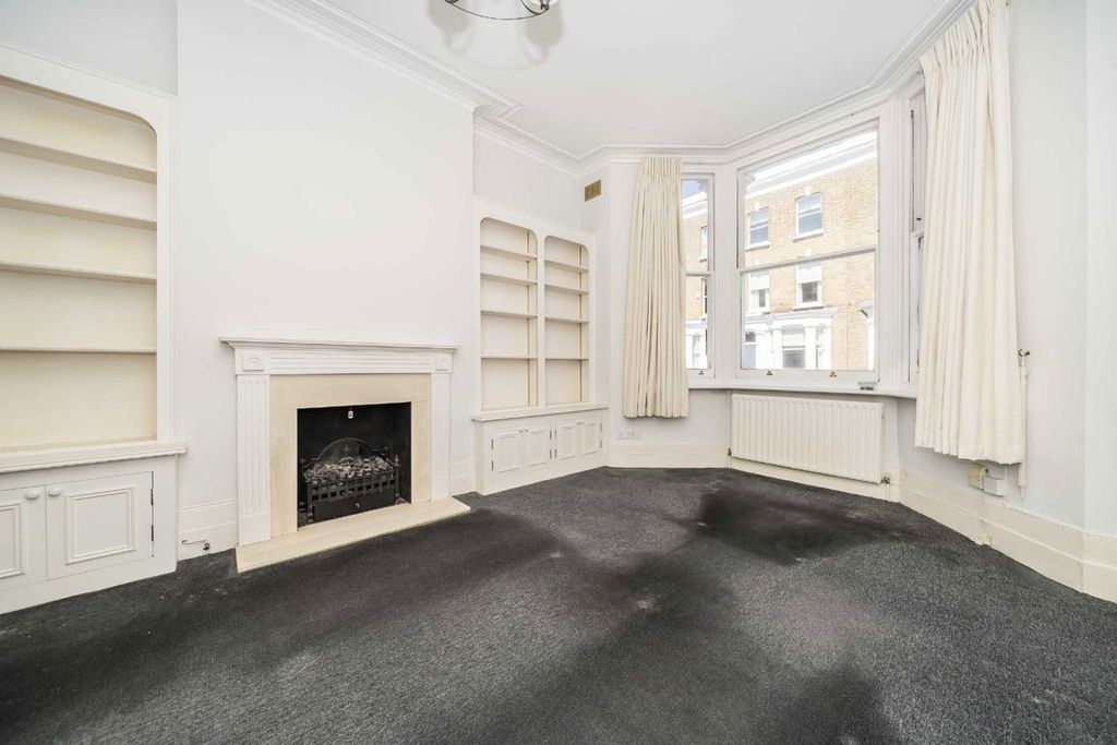 Property photo 3 of 7