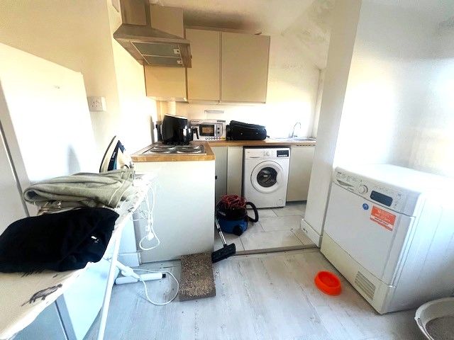 Property photo 3 of 3