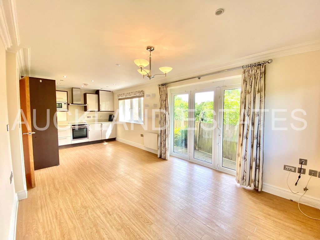 Property photo 1 of 13 Img_E9595